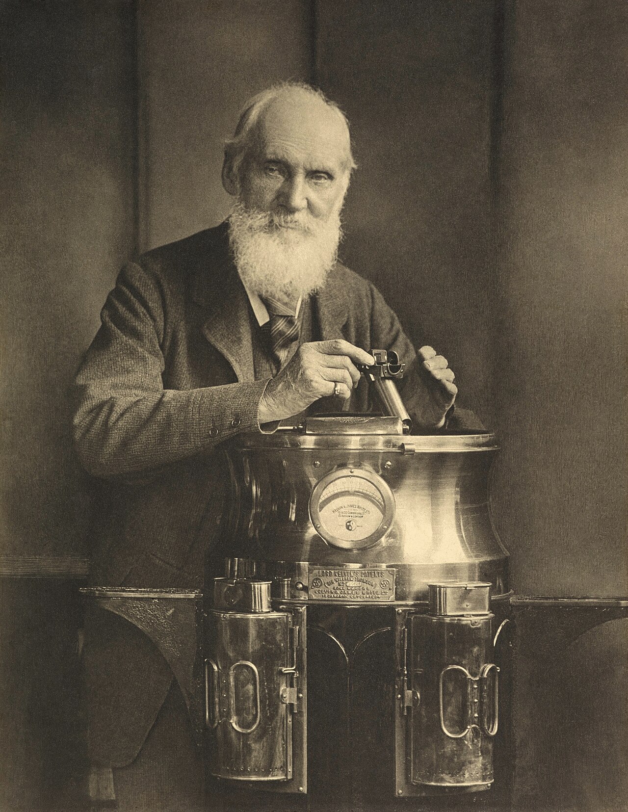 Portrait photograph of William Thomson, Lord Kelvin